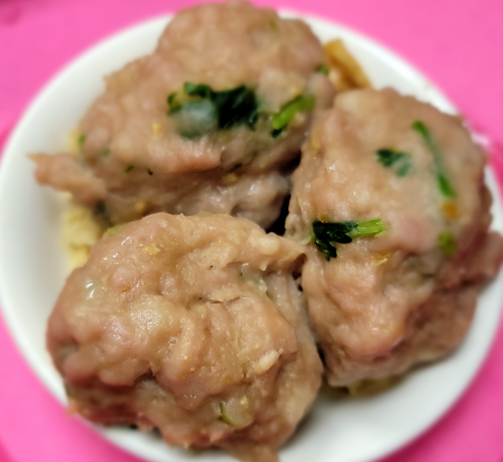 Order Steamed Beef Meatballs food online from Wong Gee store, Silver Spring on bringmethat.com