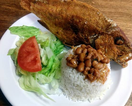 Order Whole Fried Fish (1 Pnd) (De Pescado Frito) (1 lb) food online from El PiKoteo store, Nashua on bringmethat.com