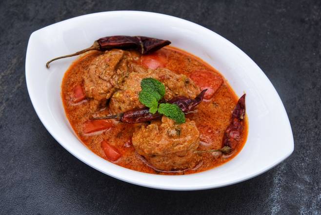 Order Hyderabad Chicken Curry food online from Bawarchi Biryani store, Franklin on bringmethat.com