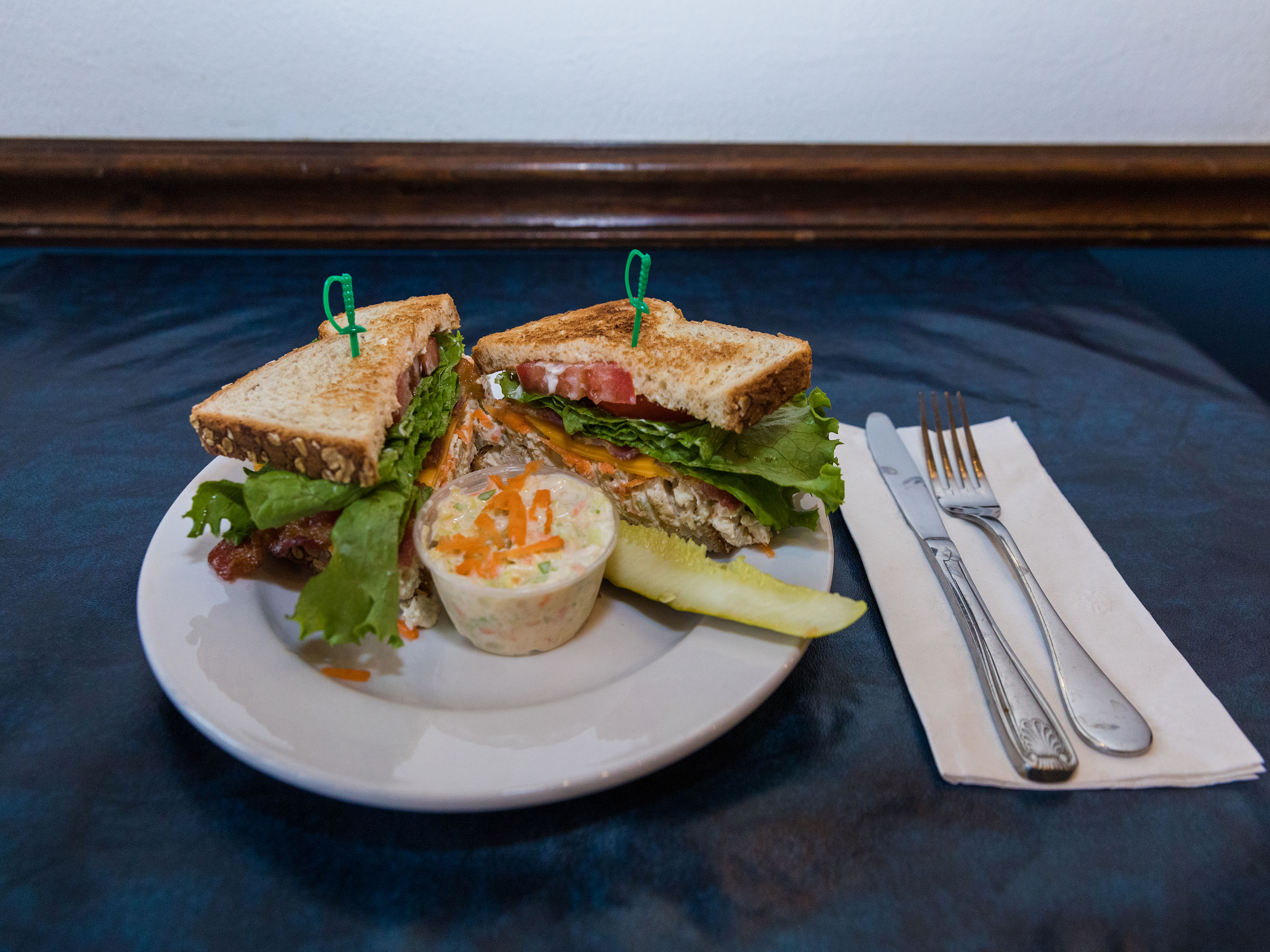 Order Doug's Club Sandwich food online from Bluffington Cafe store, Lake Bluff on bringmethat.com