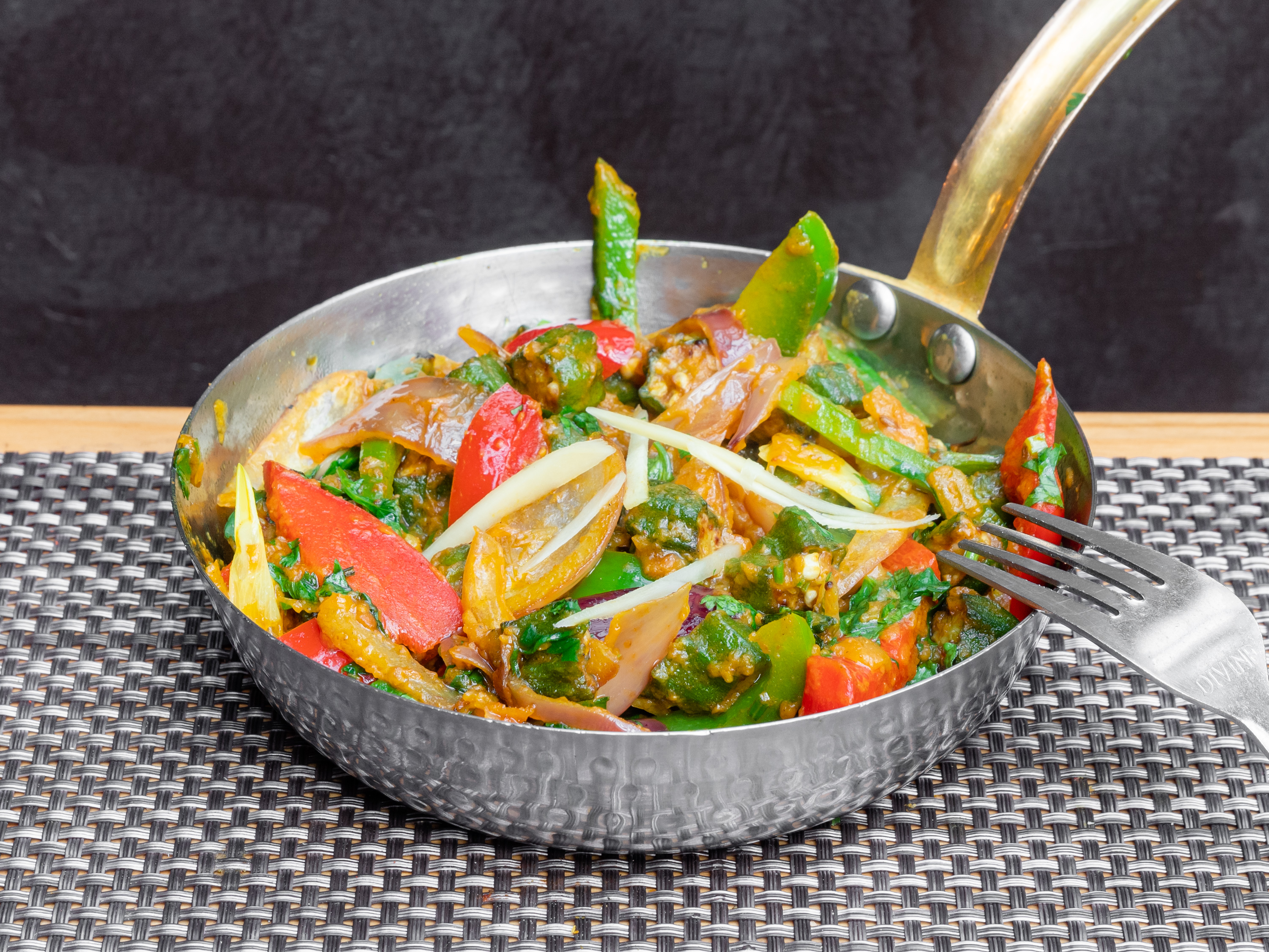 Order Bhindi Masala food online from Patiala store, New York on bringmethat.com