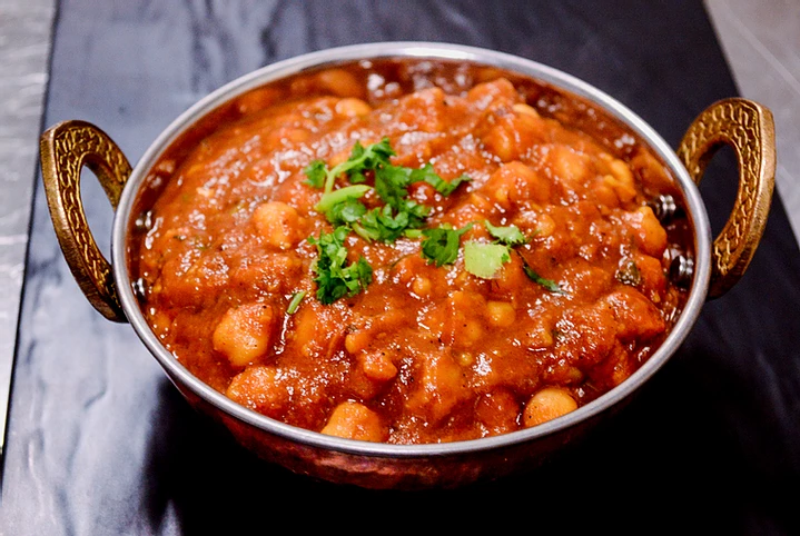 Order Chana Masala food online from Royal Spice store, Front Royal on bringmethat.com