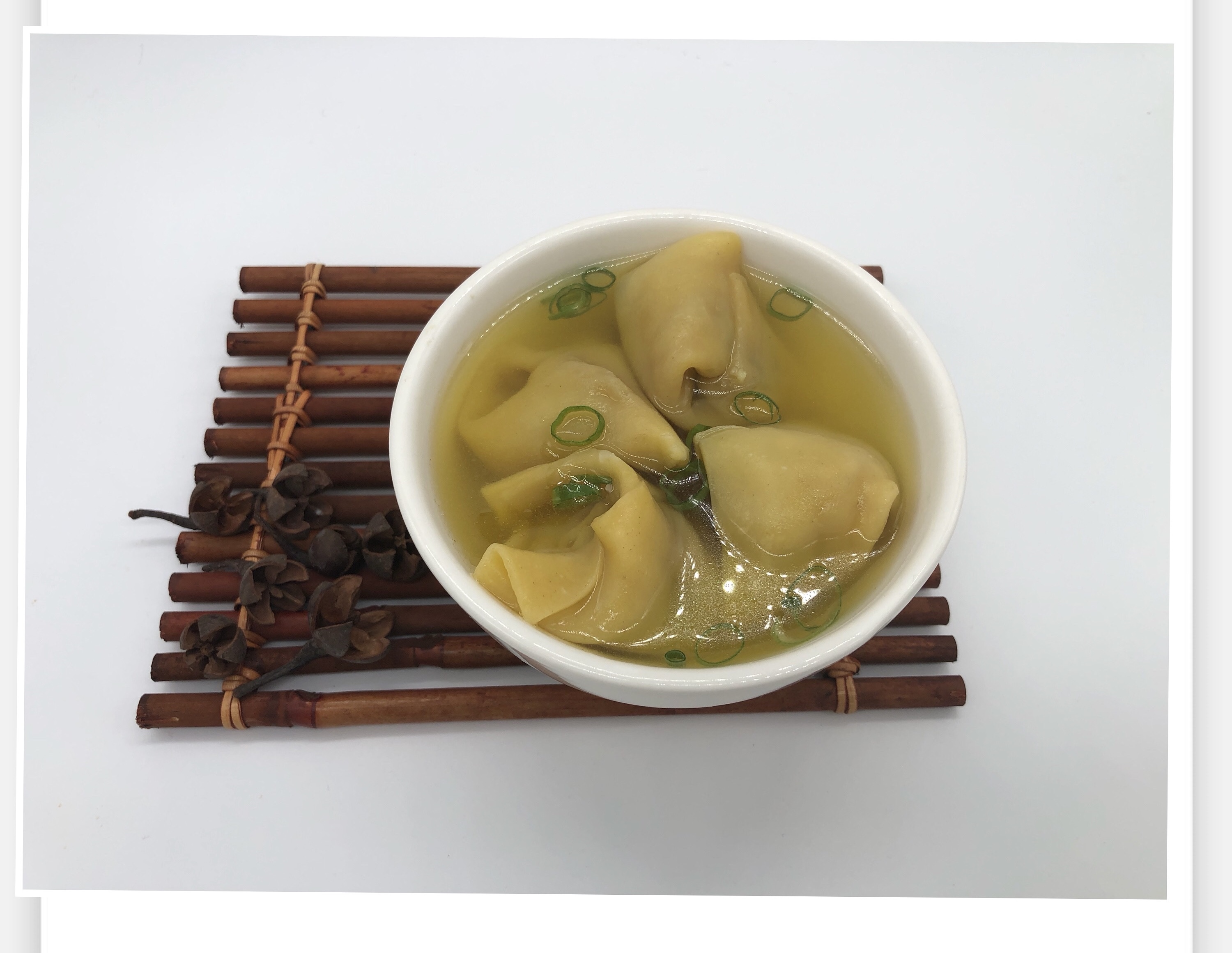 Order 13. Wonton Soup food online from Red Bowl store, Grand Rapids on bringmethat.com
