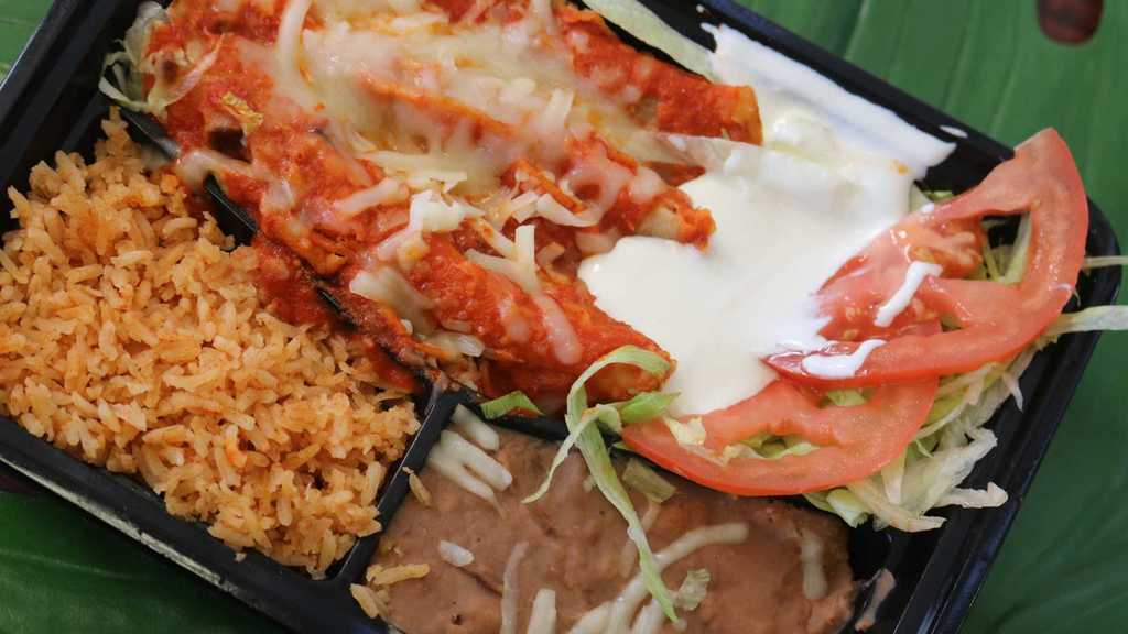 Order Enchiladas food online from Tacos A La Parrilla store, San Jose on bringmethat.com