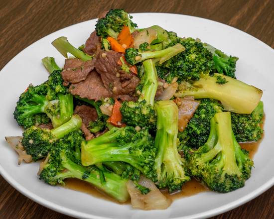 Order Broccoli and Beef (西兰花牛肉) food online from Chens Garden store, Berkeley on bringmethat.com