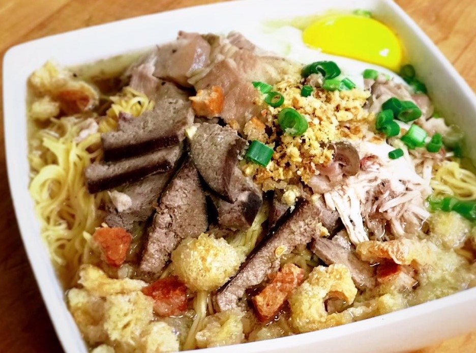 Order La Paz Batchoy Soup Noodles food online from Bacolod's Best Kitchen store, Chicago on bringmethat.com