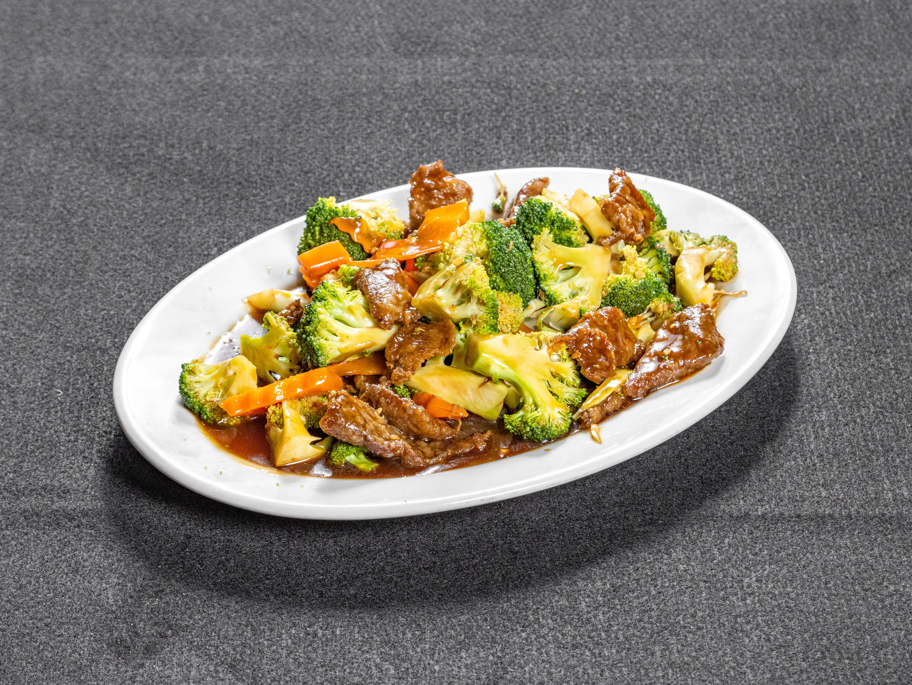 Order Beef with Broccoli food online from Chinatown Cafe store, Denton on bringmethat.com