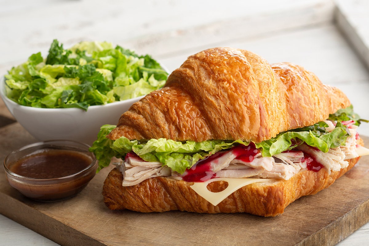 Order Turkey Cranberry Sandwich food online from Kneaders Bakery & Cafe store, Chandler on bringmethat.com
