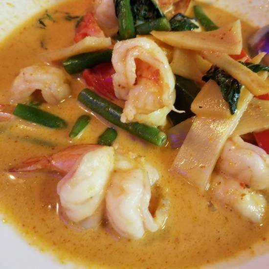 Order Red Curry food online from Thai Rock store, New York on bringmethat.com