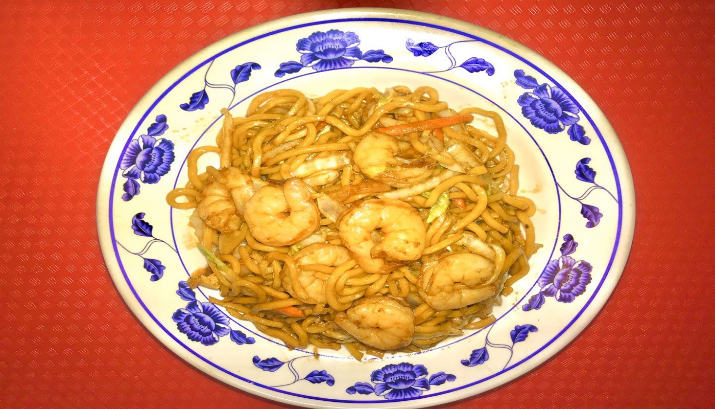 Order 42. Shrimp Lo Mein food online from China East Restaurant store, Baltimore on bringmethat.com