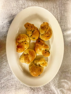 Order Garlic Knots food online from Amore store, Stamford on bringmethat.com