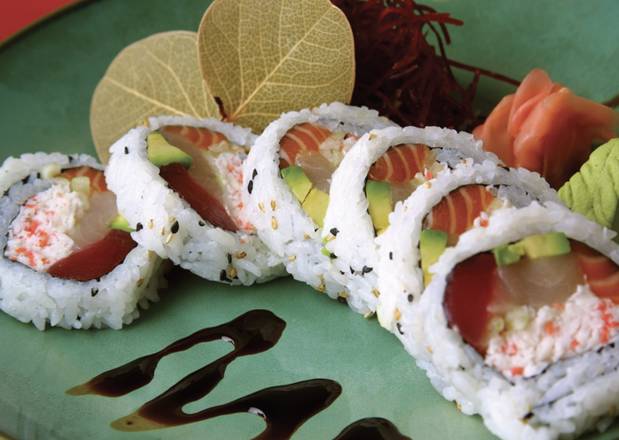 Order Sumo Roll food online from H2o Sushi & Izakaya store, Los Angeles on bringmethat.com