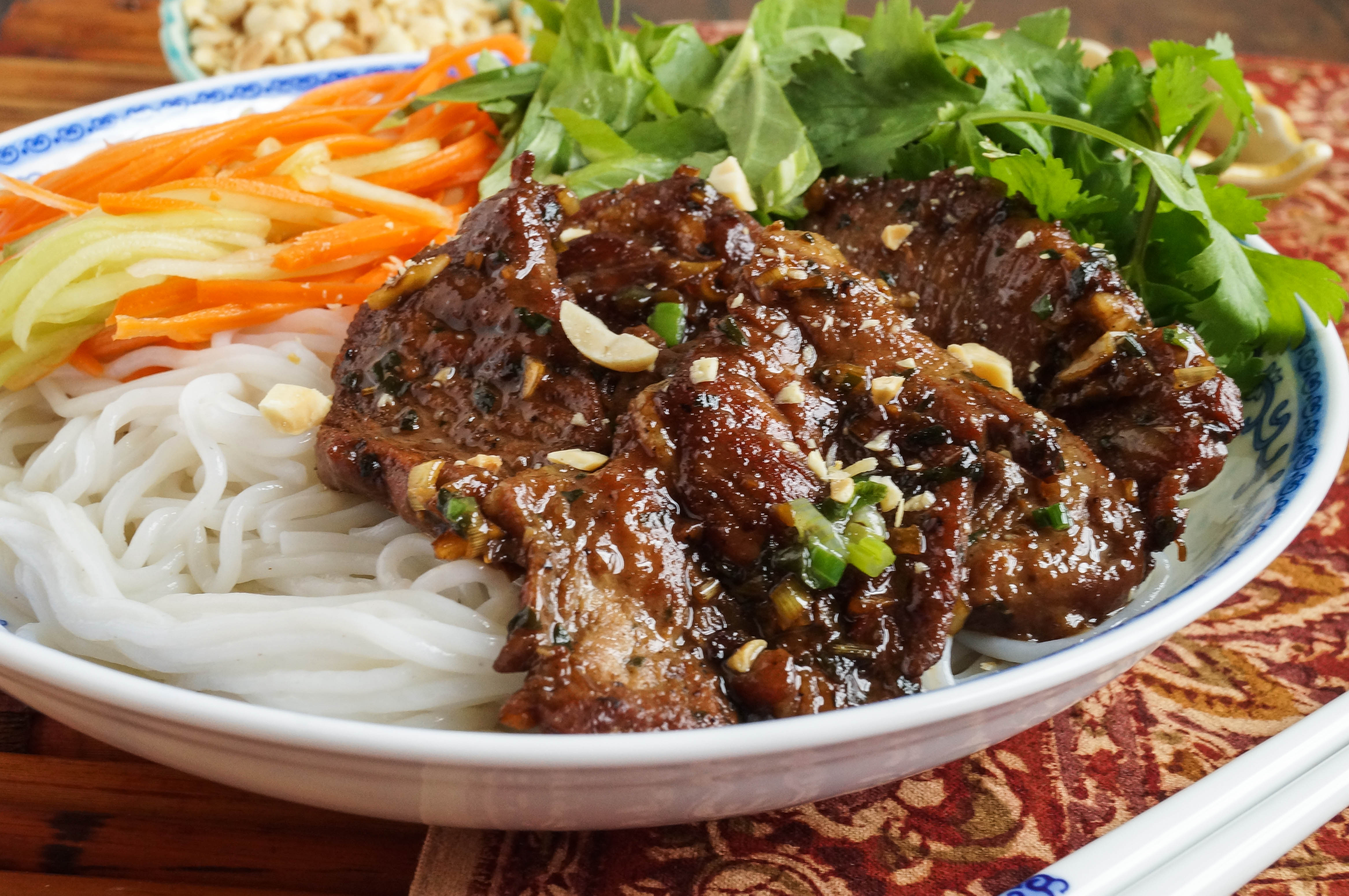 Order Pork Noodle Wrap food online from Little Saigon store, Nampa on bringmethat.com