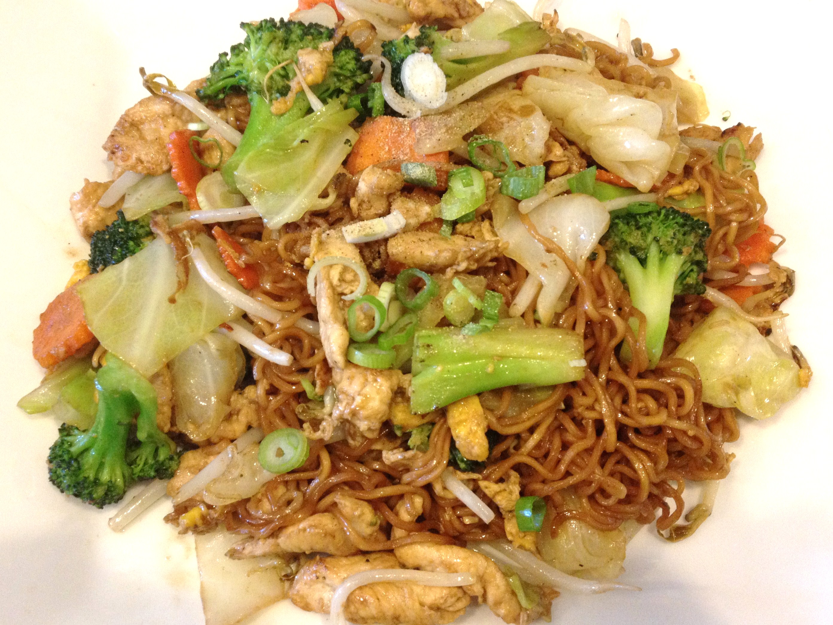 Order N5. Fried Noodles food online from S!!! Thai Food store, Temecula on bringmethat.com