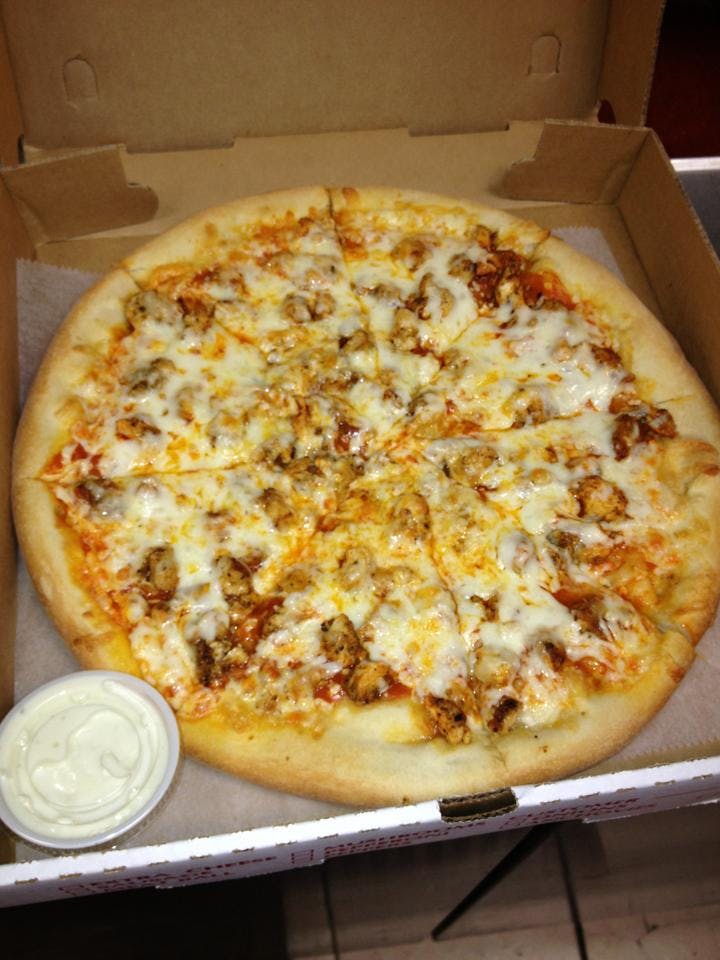 Order Buffalo Chicken Pizza - Medium food online from West Point Pizza store, Philadelphia on bringmethat.com