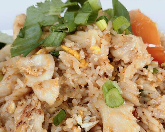 Order Thai Fried Rice food online from The Thonglor store, San Francisco on bringmethat.com