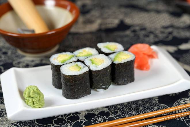 Order Avocado roll food online from Osaka sushi express & fresh fruit smoothies store, Chicago on bringmethat.com