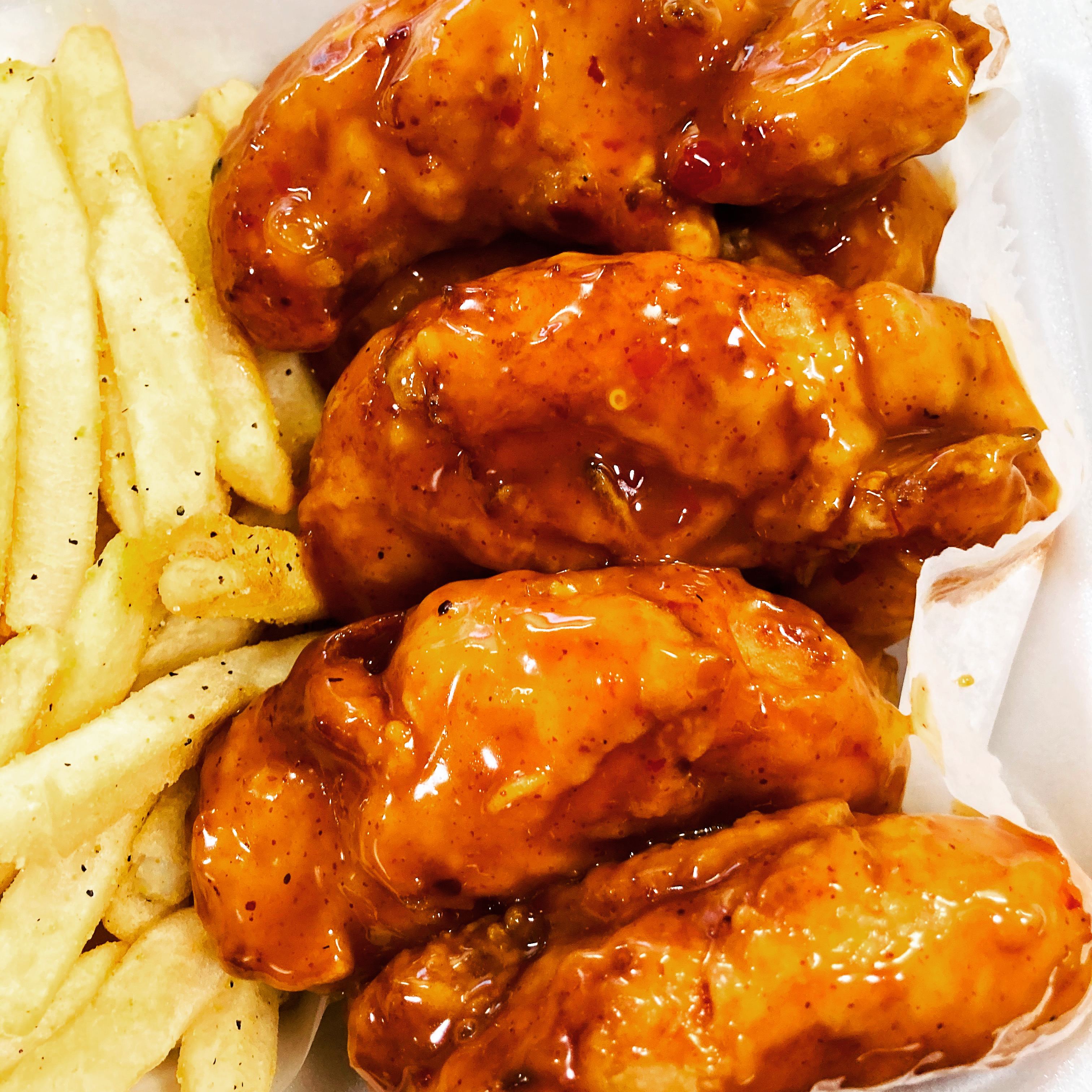 Order Tenders food online from Bronzeville Wingz store, Chicago on bringmethat.com