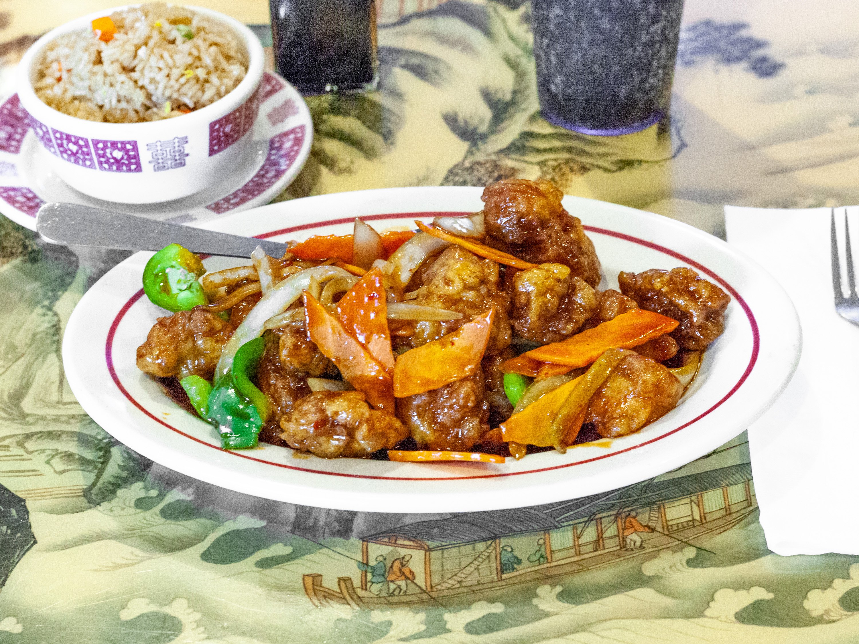 Order 16. General Tso's Chicken food online from Chinese Pavilion store, Sherwood on bringmethat.com