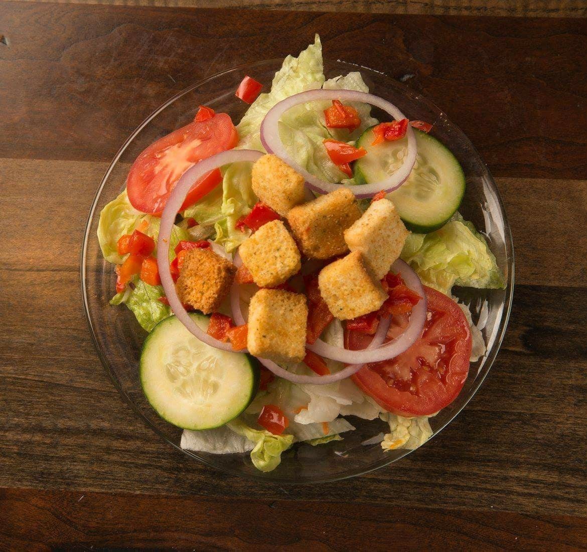 Order Dinner Salad - Individual food online from Aurelio Pizza store, Fishers on bringmethat.com