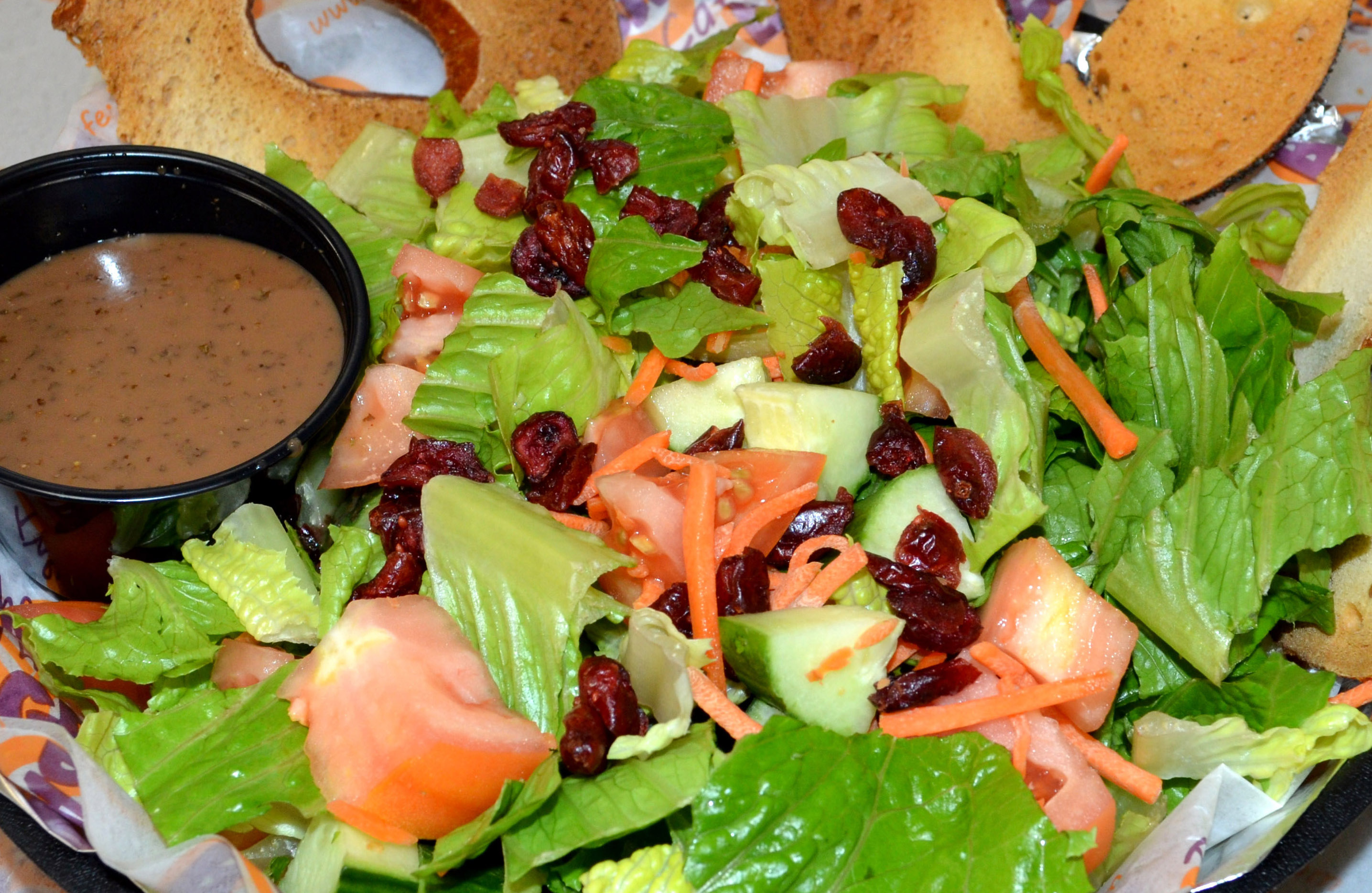 Order Tossed Salad food online from Bagel Cafe store, Herndon on bringmethat.com