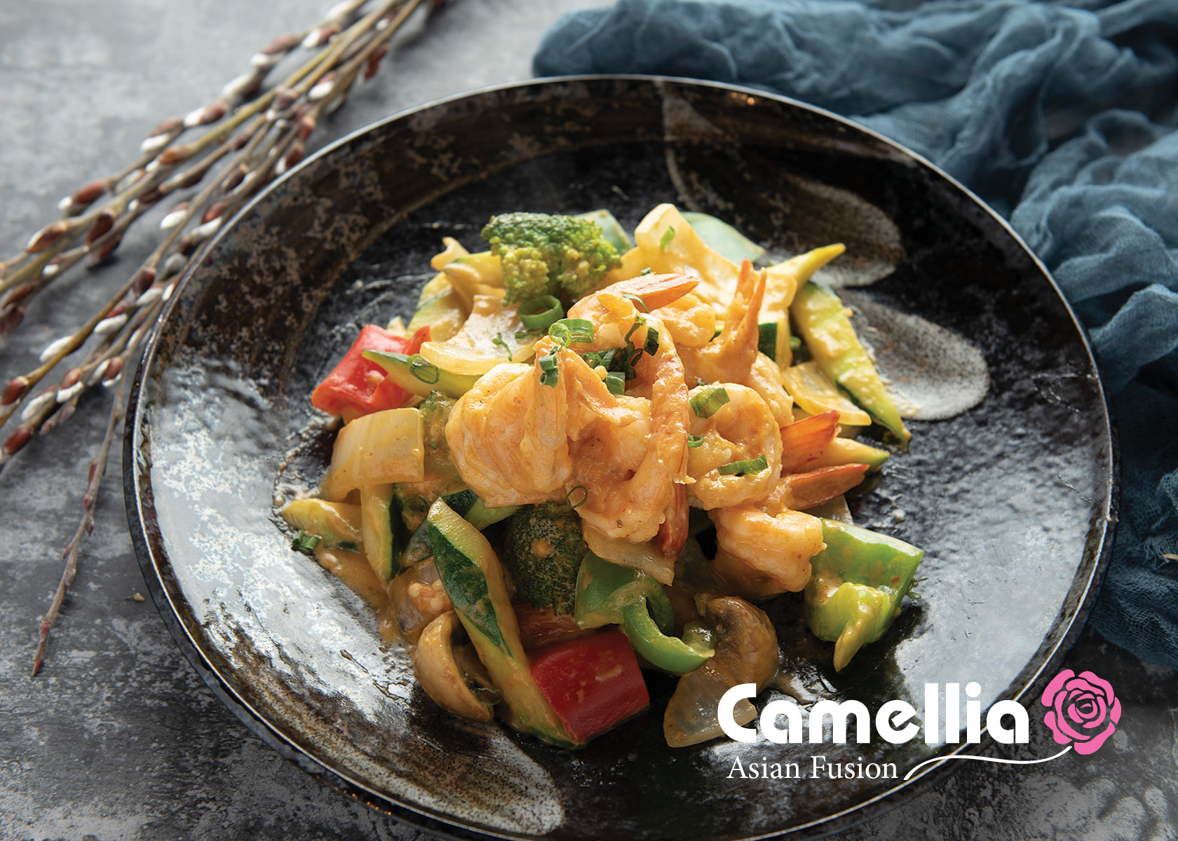 Order Thai Curry Sauce with Shrimp   food online from Camellia Asian Fusion store, Oceanside on bringmethat.com