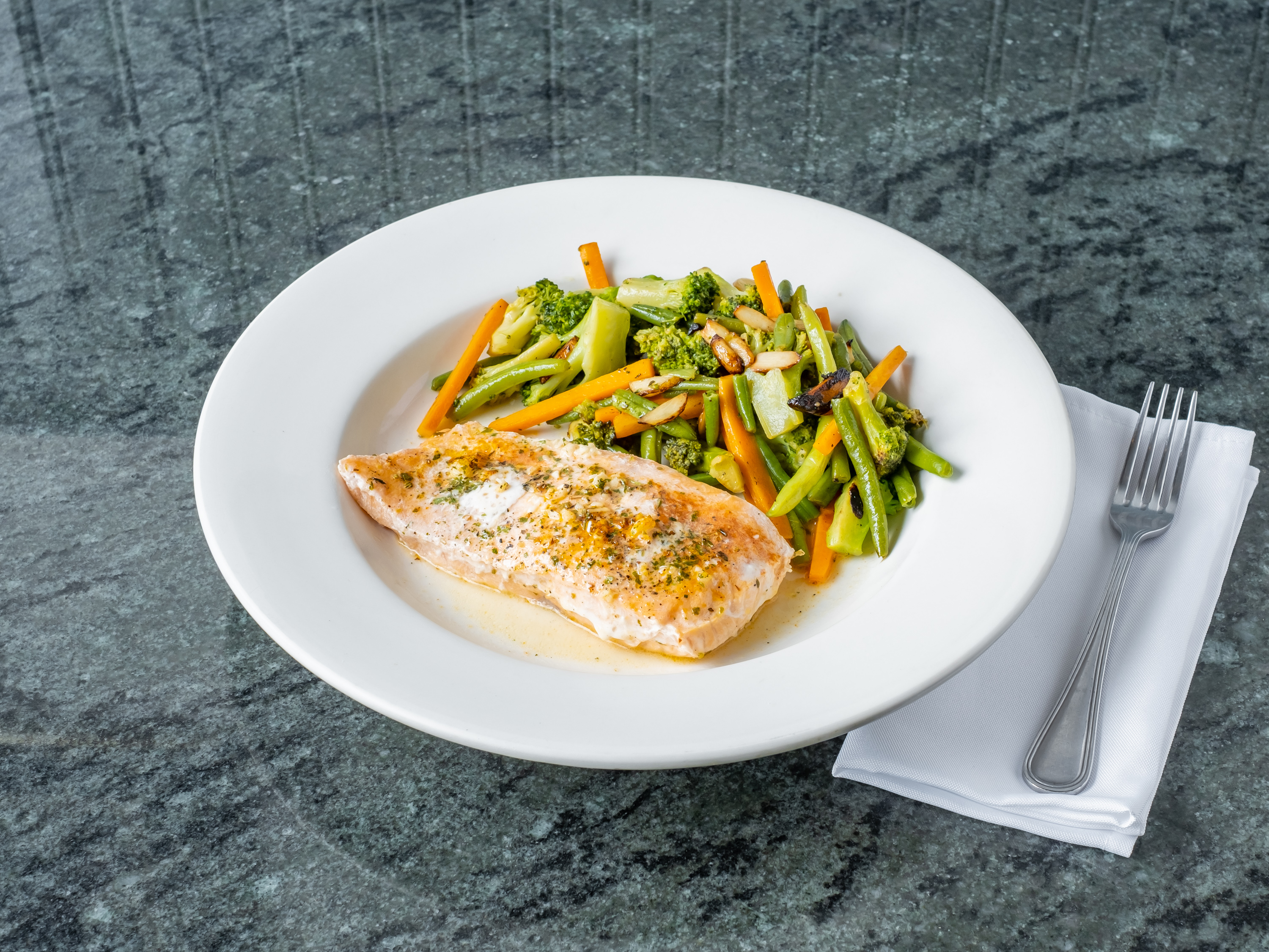 Order Grilled Salmon food online from Main Street Pizza store, Tarrytown on bringmethat.com