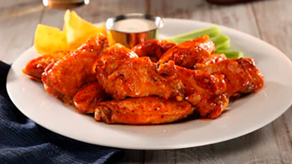 Order Wing Entree food online from Hickory Tavern store, Wesley Chapel on bringmethat.com