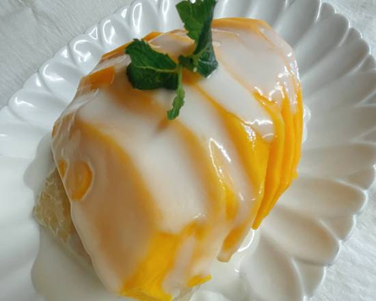 Order Mango with sweet sticky rice food online from Try My Thai Restaurant store, Sandy on bringmethat.com