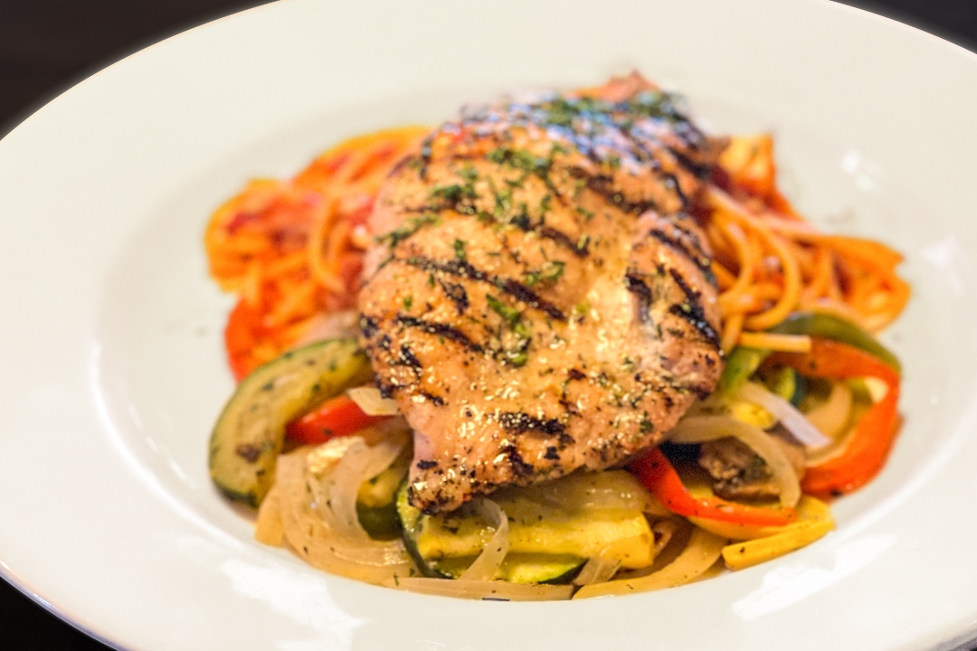 Order Grilled Chicken Breast food online from Di Cicco Italian Restaurant store, Clovis on bringmethat.com