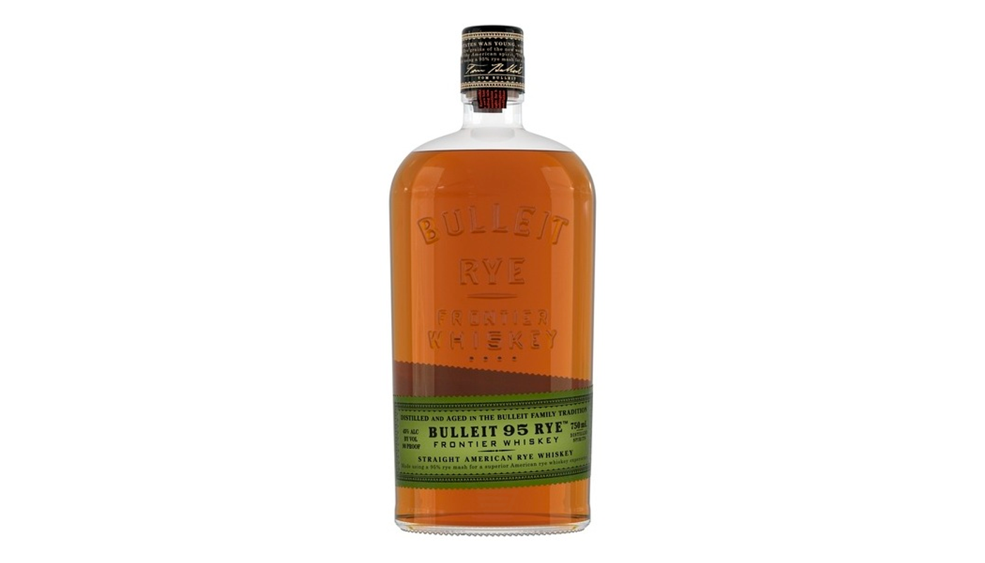 Order Bulleit 95 Rye Frontier Whiskey Small Batch Straight Rye Mash Whiskey 750mL food online from Circus Liquor store, Los Angeles on bringmethat.com