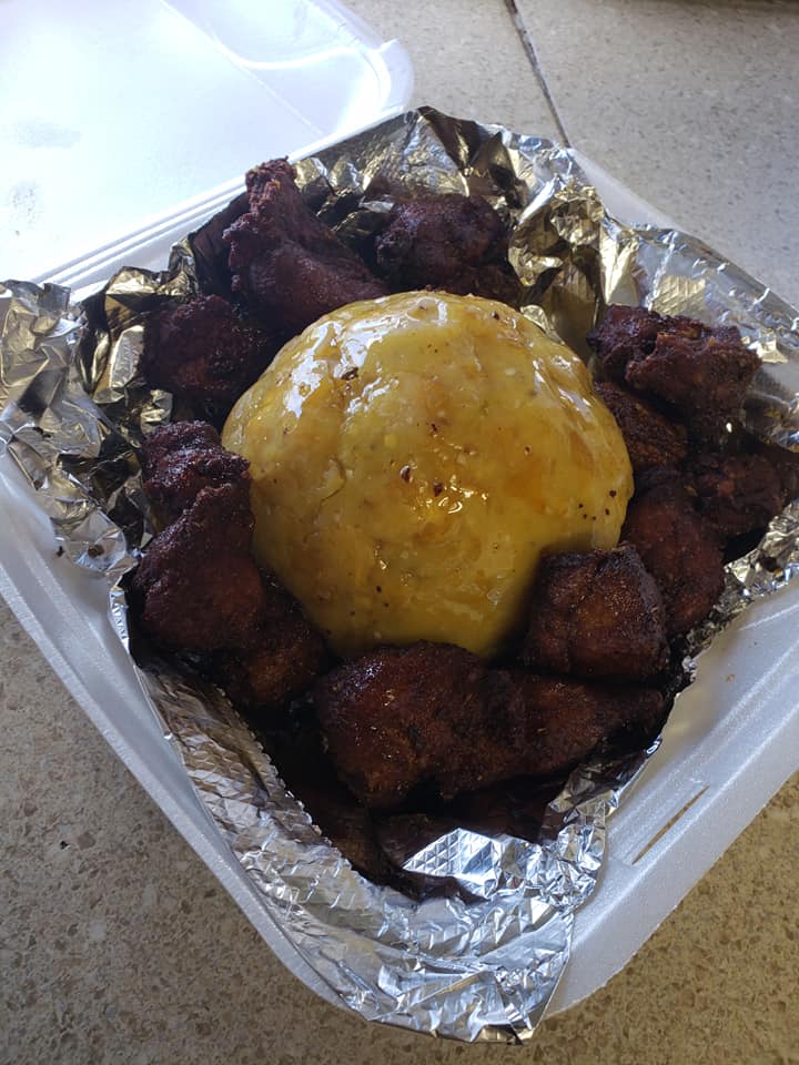 Order Mofongo with Fried Chicken food online from Kytos PASTELITOS store, Holiday on bringmethat.com
