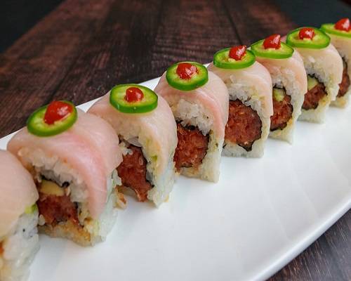 Order Baja Yellowtail Roll food online from Sushi Factory store, Azusa on bringmethat.com