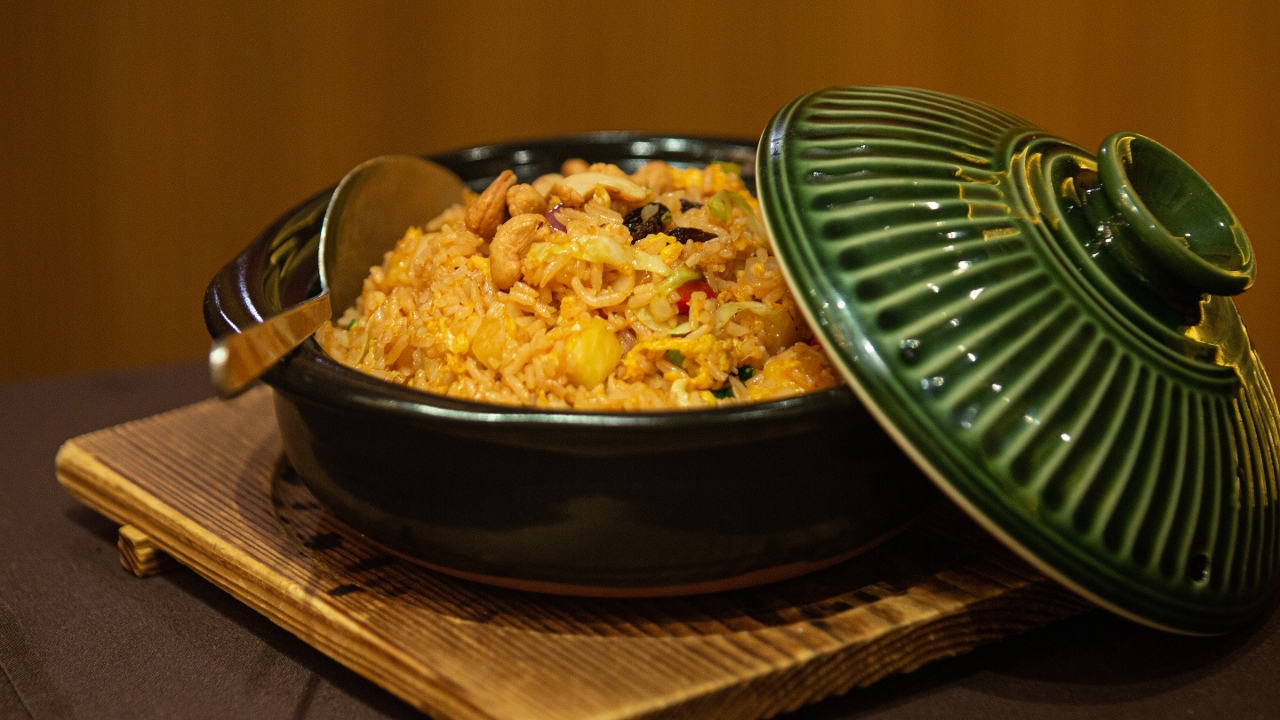 Order Malaysian Fried Rice w/Veg food online from Moca store, Hewlett on bringmethat.com