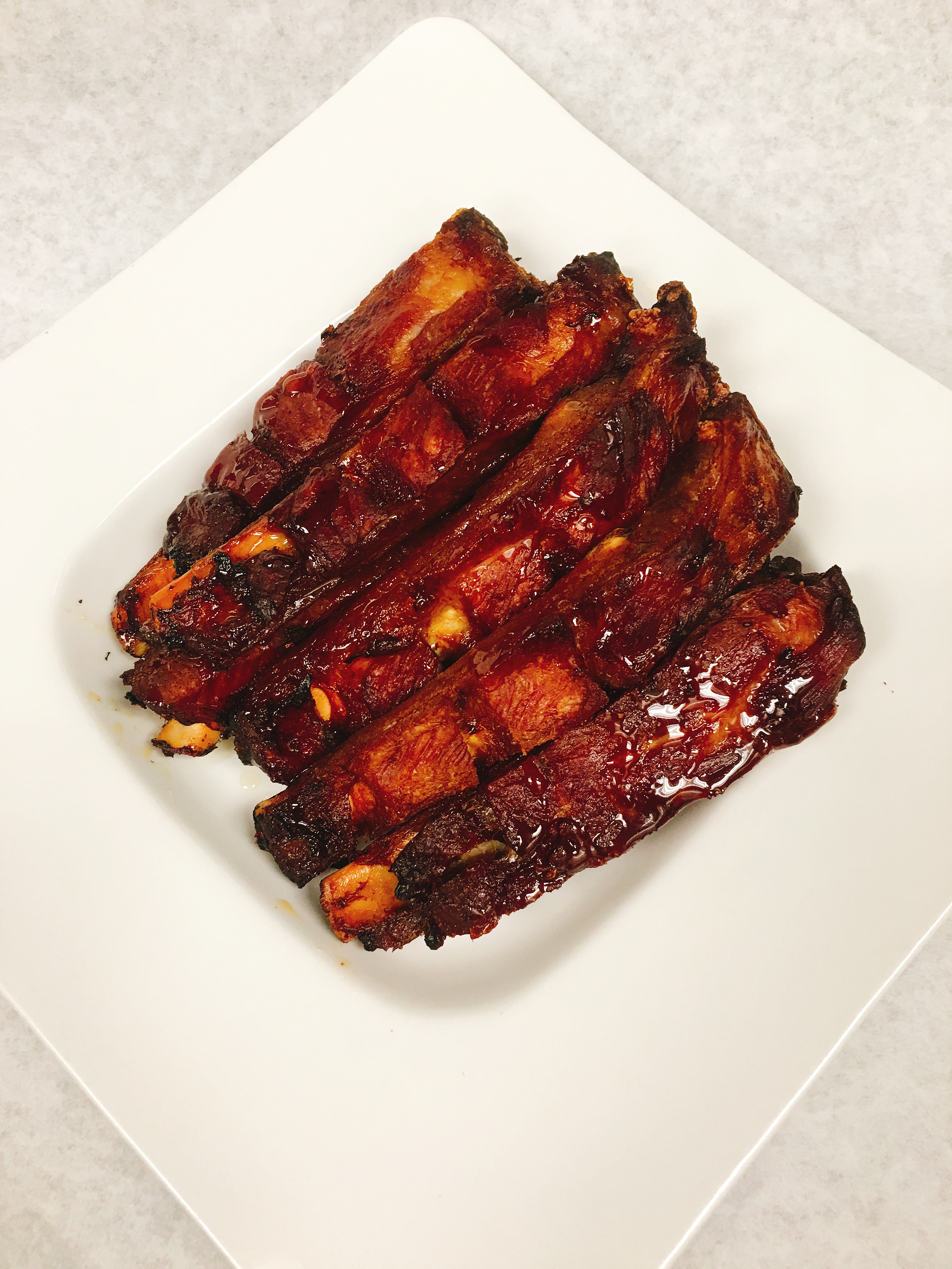 Order Barbecued Spare Ribs food online from Pearls Chinese Restaurant store, New York on bringmethat.com