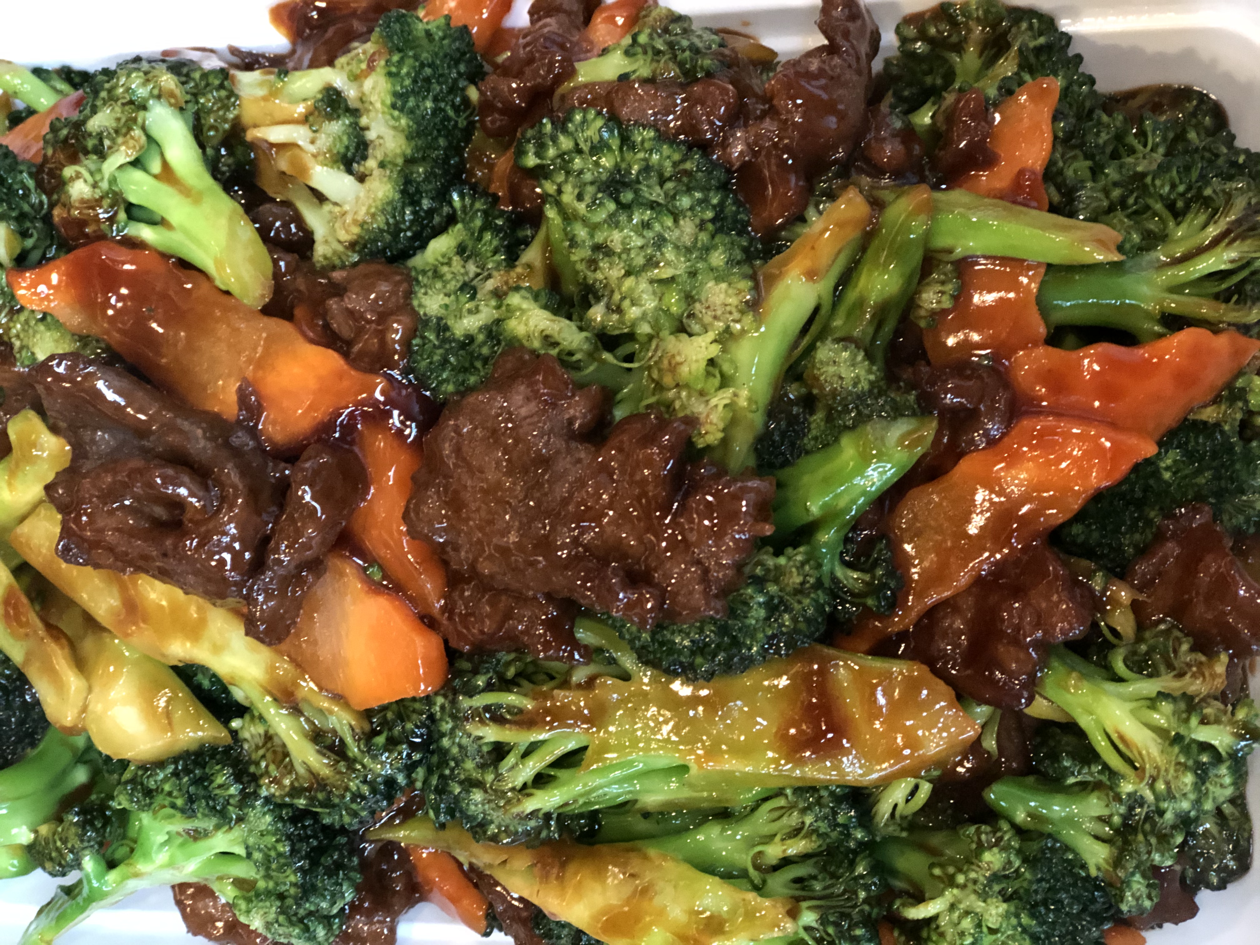 Order Beef with Broccoli food online from Chinatown Diner Of 88 store, Newark on bringmethat.com