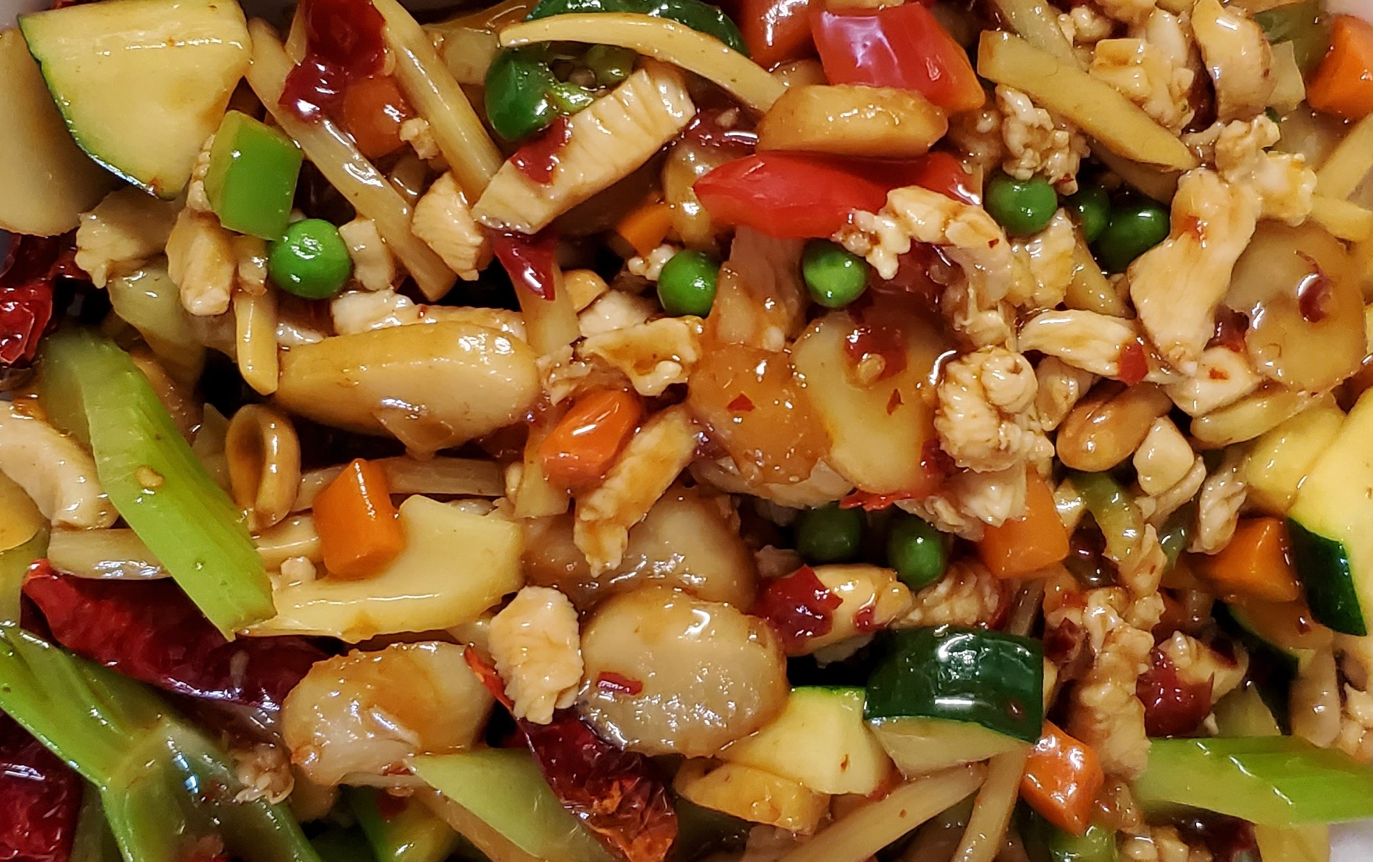 Order 124. Kung Pao Chicken food online from Ho Ho Gourmet store, Salt Lake City on bringmethat.com