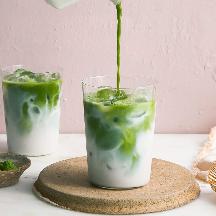 Order Iced Green Matcha Latte 16oz only food online from Dulce De Leche Cafe store, Chicago on bringmethat.com