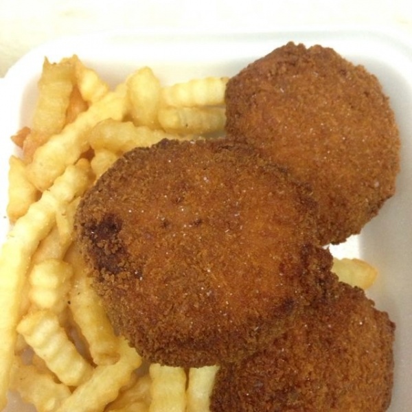Order Fried Crab Cake food online from Sing Long store, Washington on bringmethat.com