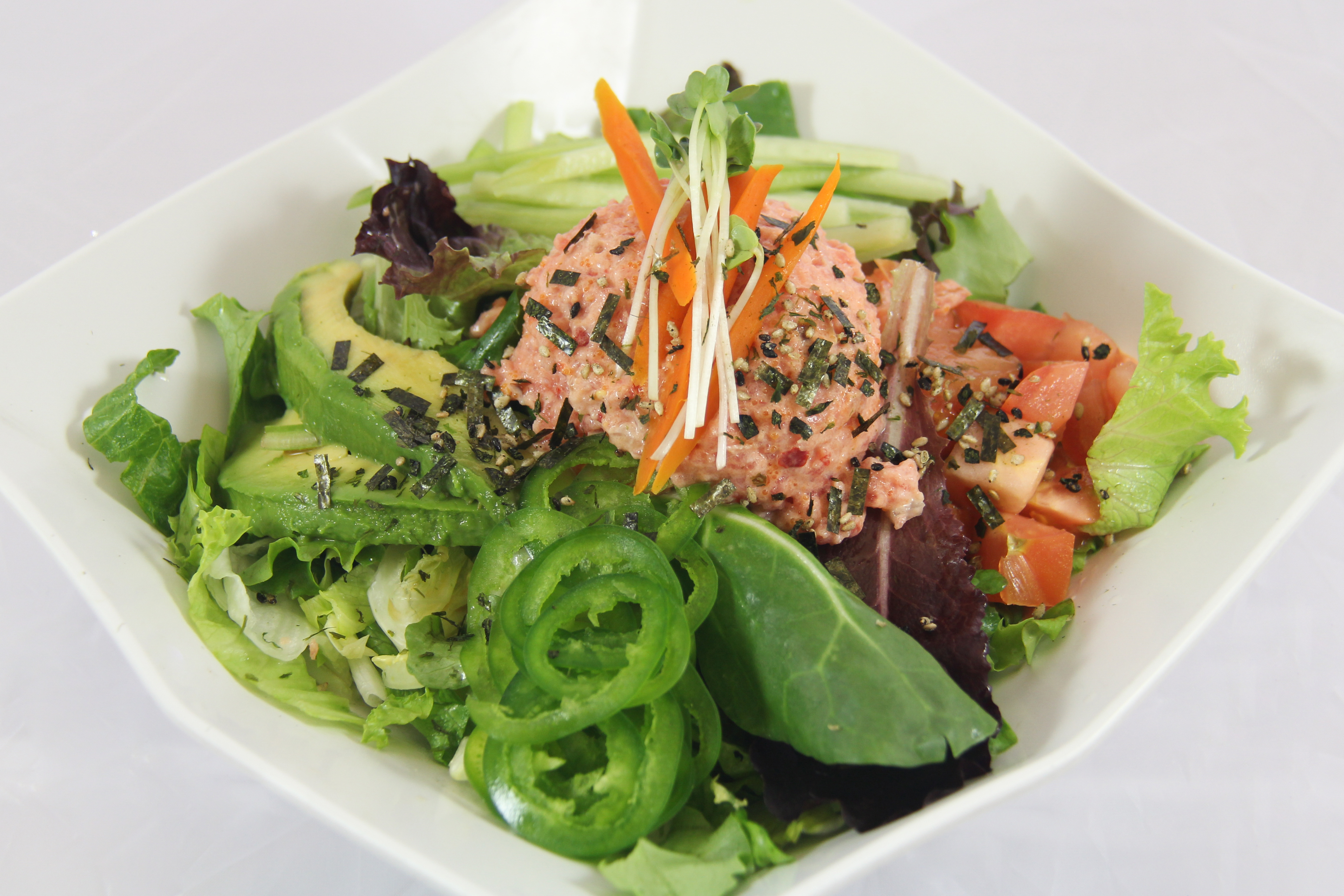 Order Spicy Tuna Salad food online from Blosom Bento store, Los Angeles on bringmethat.com