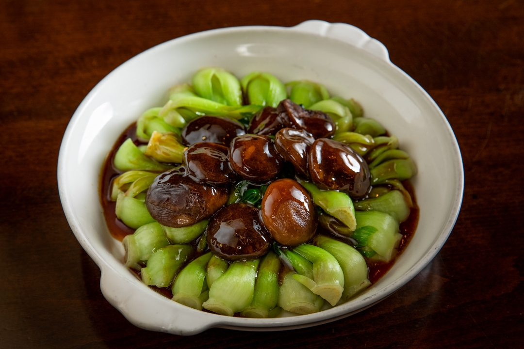 Order +Bok Choy w/Black Mushrooms food online from Han Dynasty store, New York on bringmethat.com