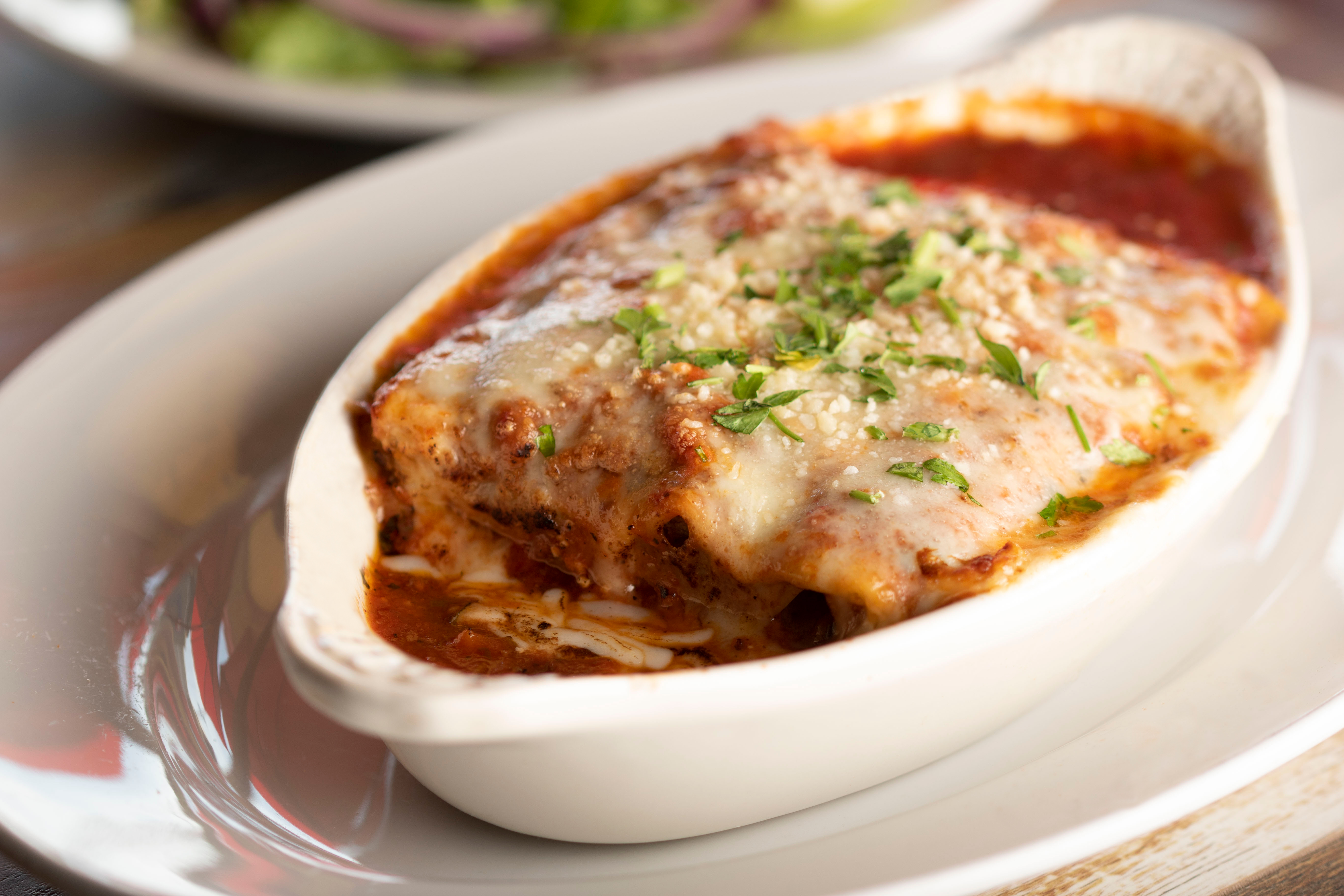 Order Russo’s Lasagna food online from Russo's New York Pizzeria store, Houston on bringmethat.com