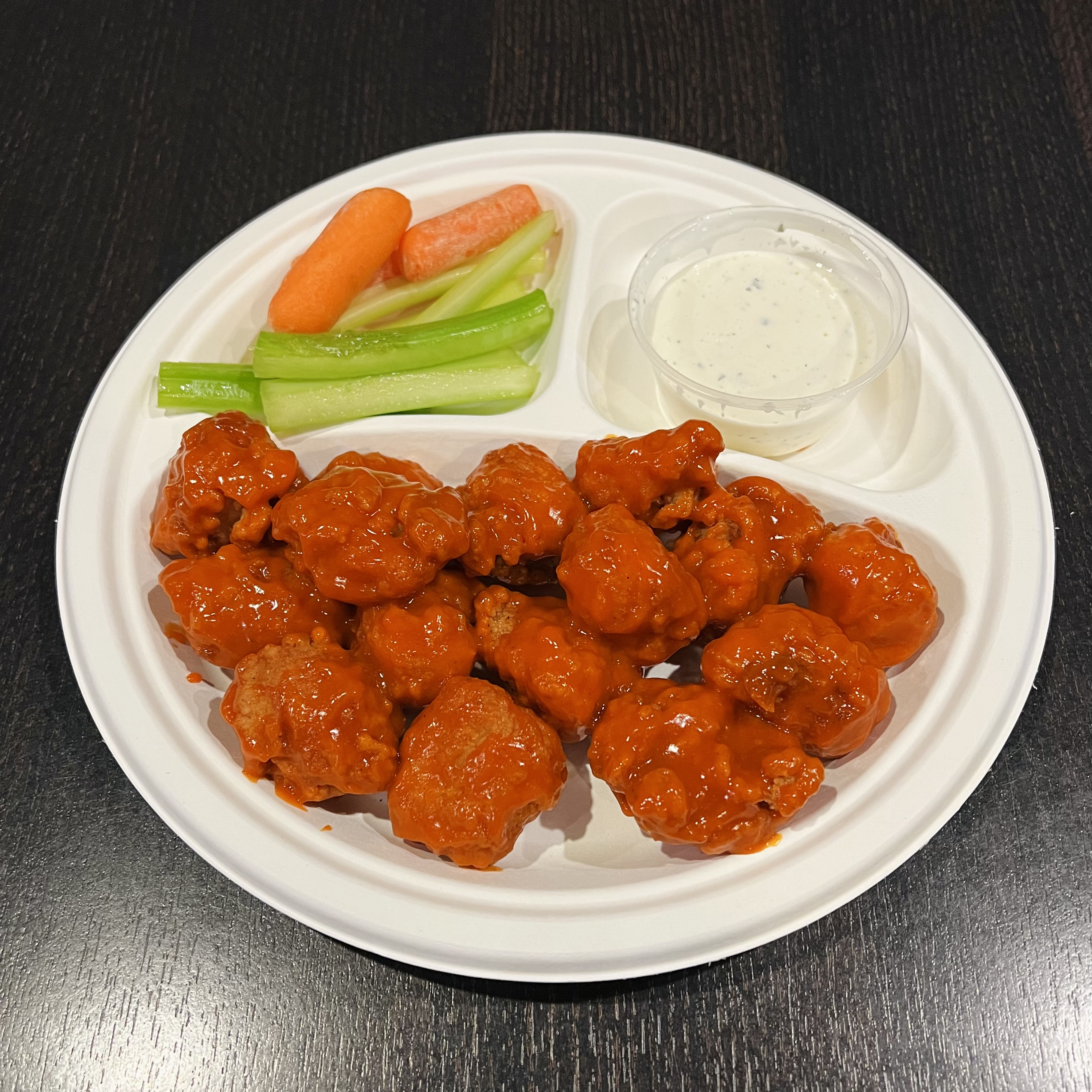 Order Boneless Crispy Wings food online from Noho pizza man store, North Hollywood on bringmethat.com