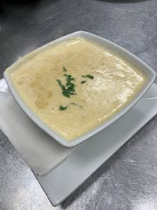 Order Maryland Spicy Crab Soup food online from Bistro 1051 store, Clark on bringmethat.com