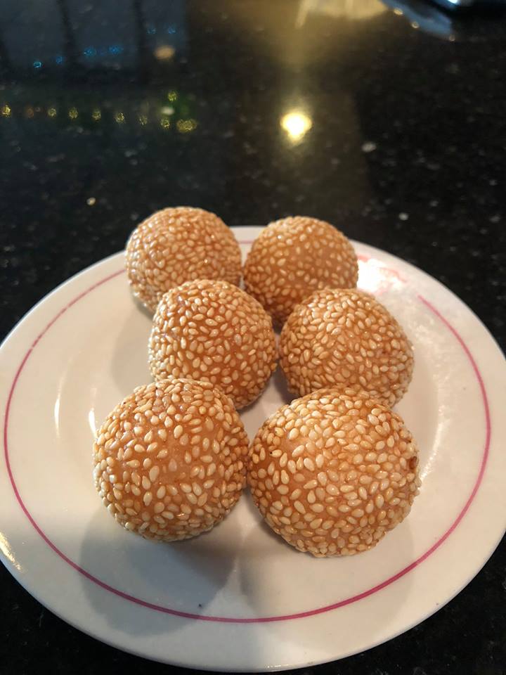 Order 116. Sesame Ball food online from Ings Palace store, Burbank on bringmethat.com