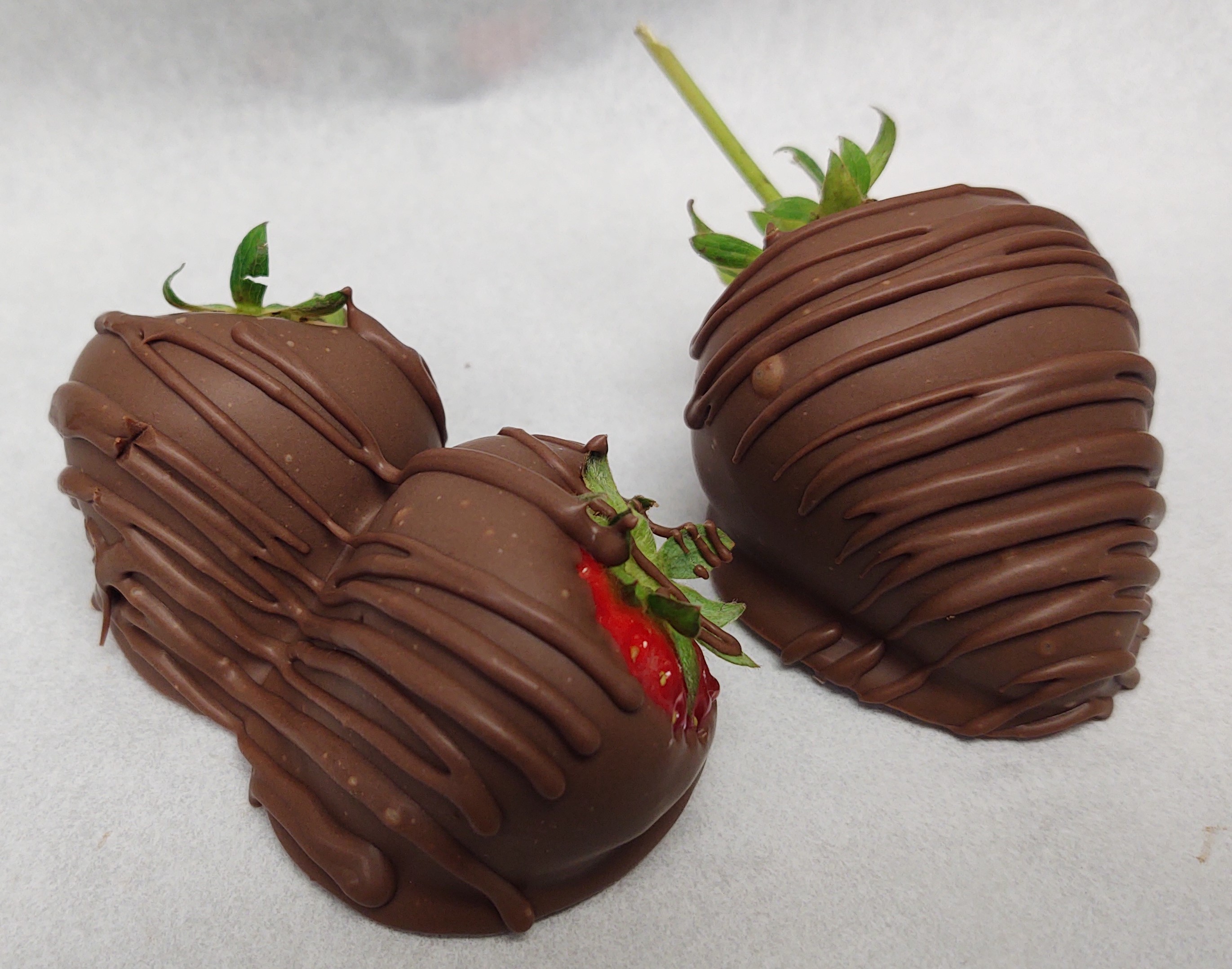 Order Chocolate Covered Strawberries food online from San Francisco Chocolate Store store, San Francisco on bringmethat.com