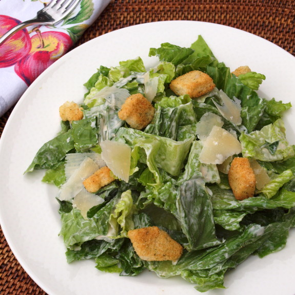 Order Caesar Salad food online from Giovanni's store, Blauvelt on bringmethat.com
