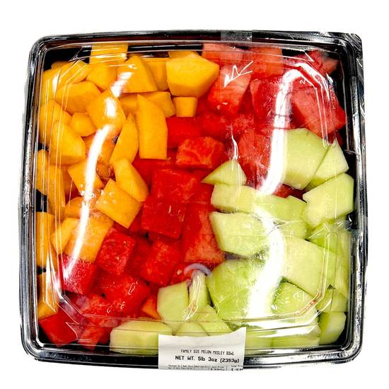 Order Melon Medley Bowl Family Size (83 oz) food online from Safeway store, Sierra Vista on bringmethat.com