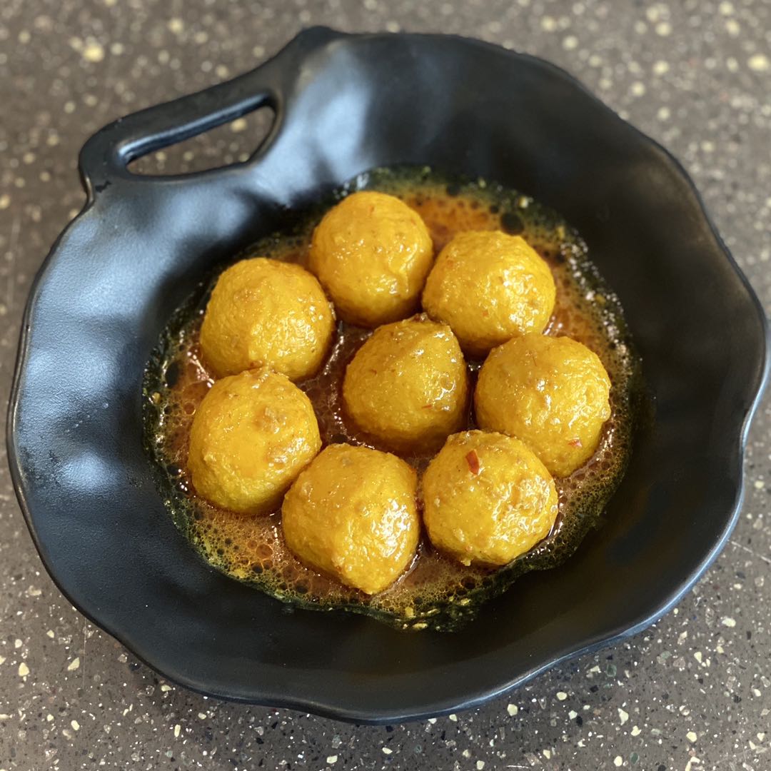 Order Curry Fish Ball 咖哩魚蛋 food online from Sugar & Water store, San Francisco on bringmethat.com