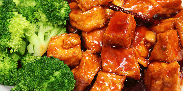Order GENERAL TSO’S  TOFU (LUNCH) food online from Sushi Iwa store, Apex on bringmethat.com